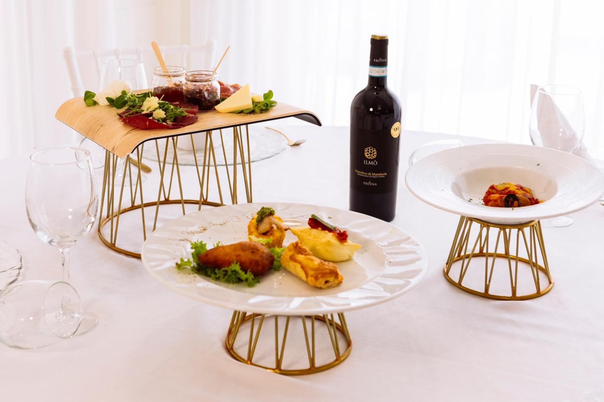 Hotel Leon - Ristorante Al Cavallino Rosso Сан-Джованні-Ротондо Екстер'єр фото
